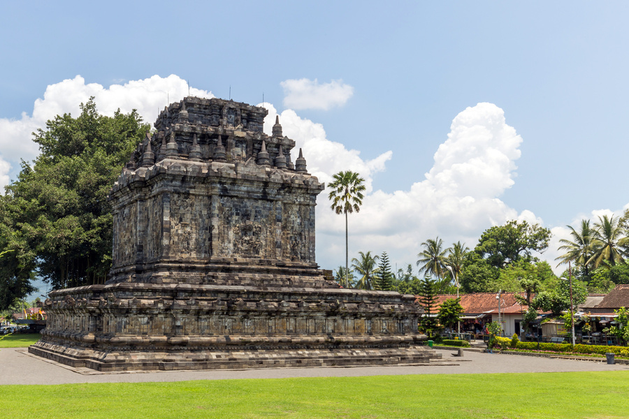 Candi Mendut