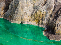 Lac d'acide